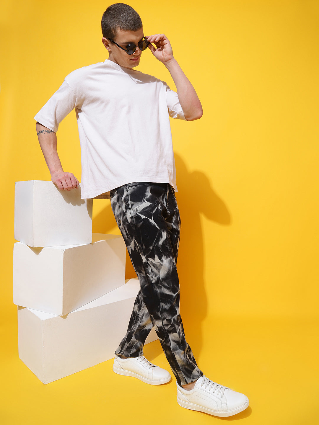 Black Tie & Dye Slim Fit Jeans