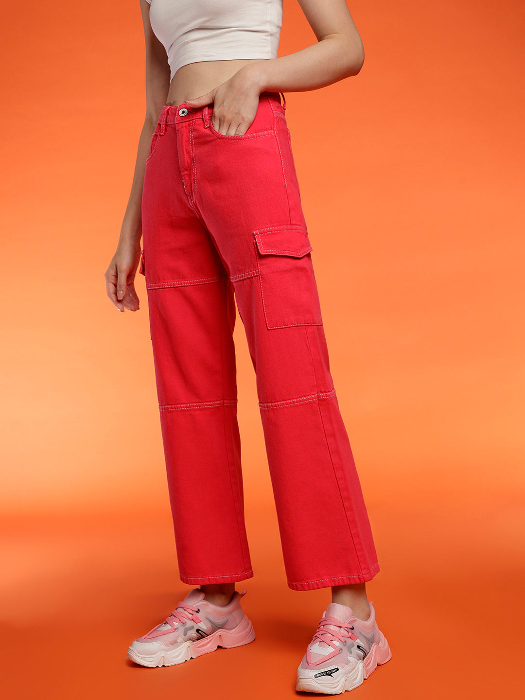 Women's Wide cargo fit Pink jeans