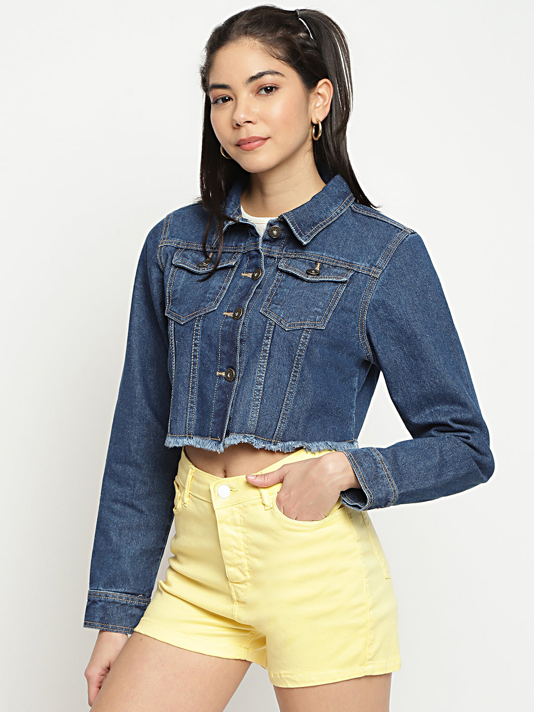 Women Mid Blue Cropped Denim Jacket With Frey Hem