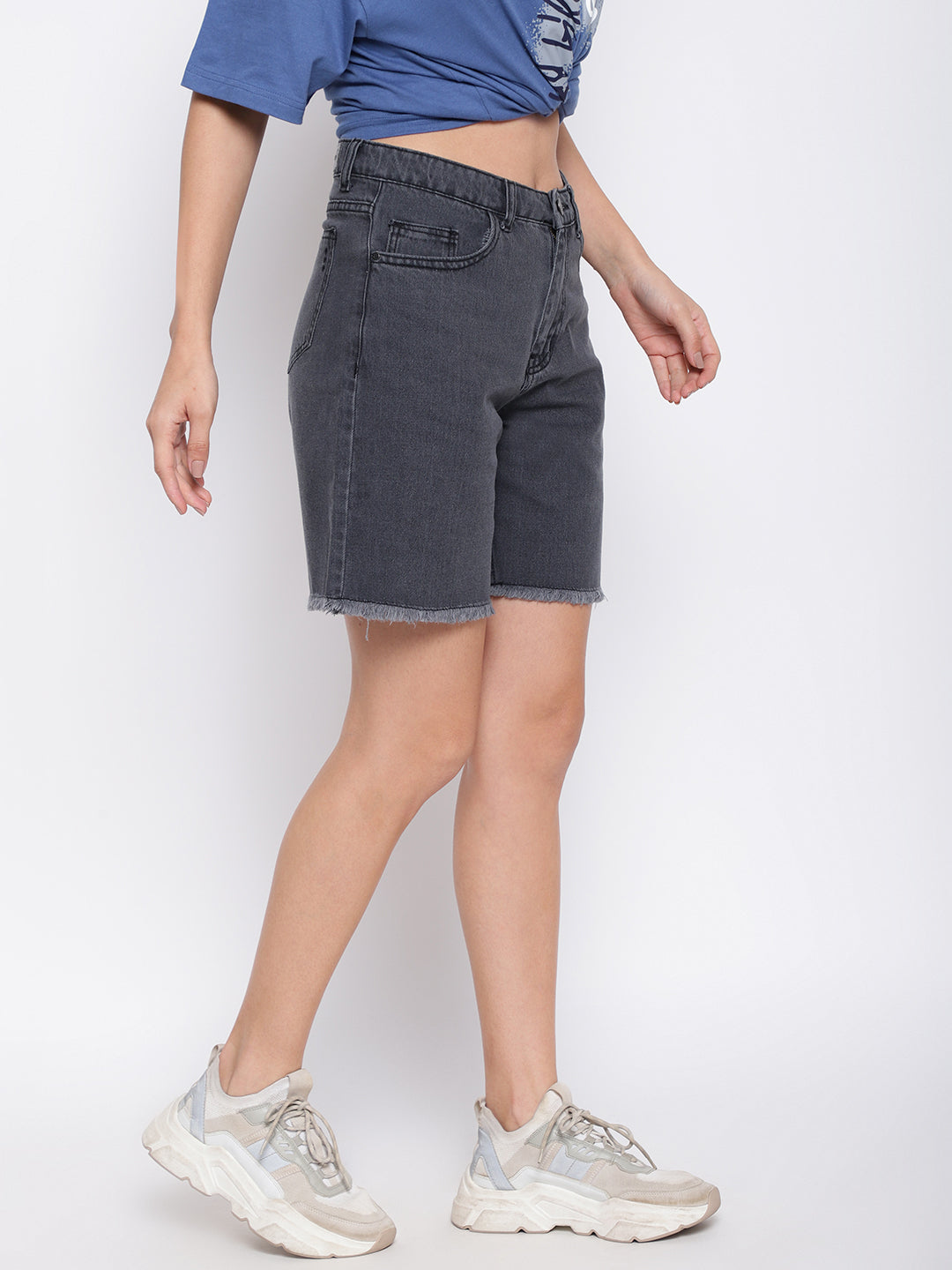 Charcoal Shorts With Fray Hem