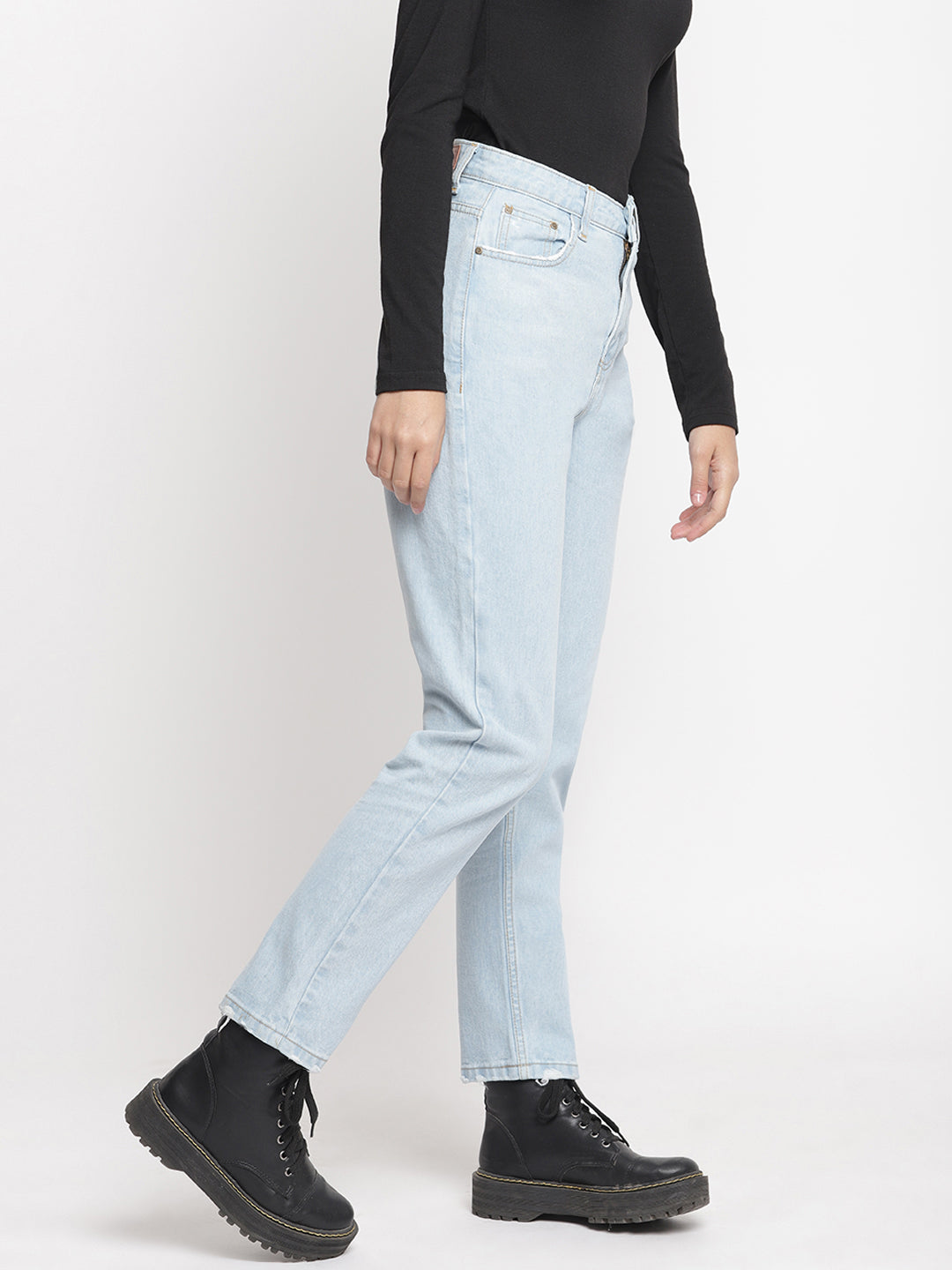 Women Light Blue Boyfriend Fit Denim Jeans
