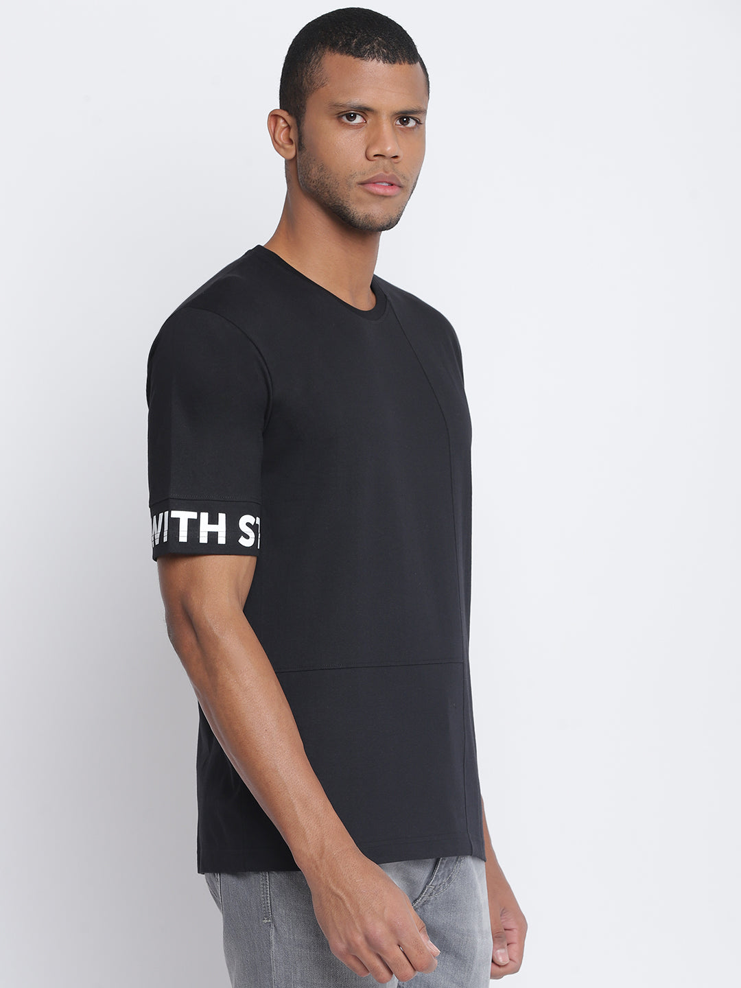 Men Pantone Black T-shirt