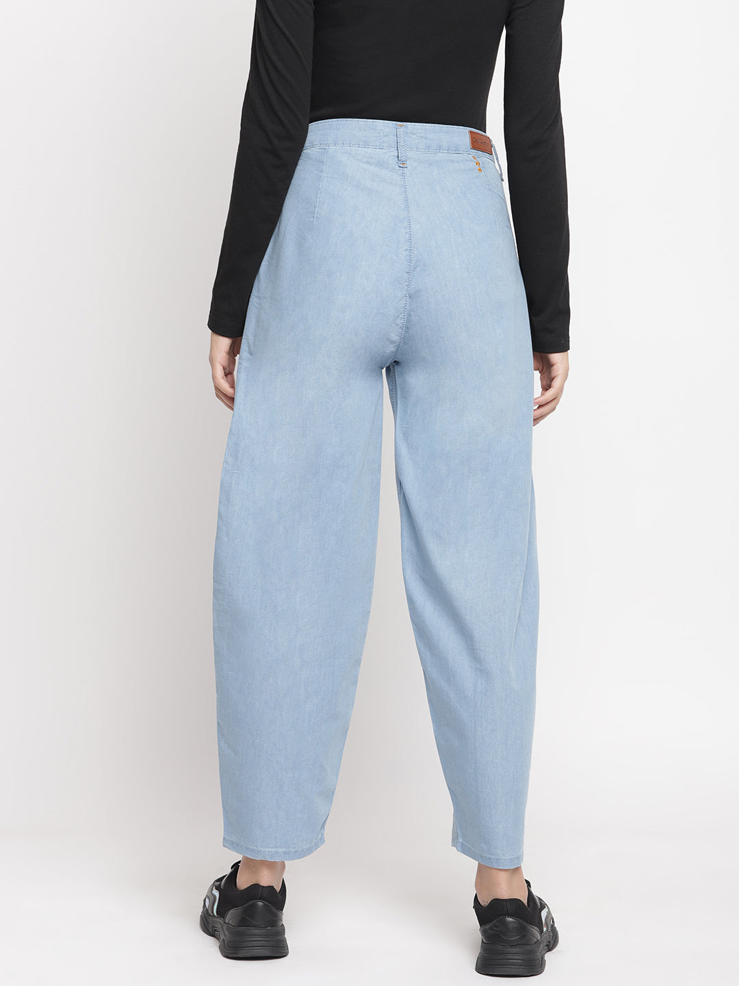 Women Light Blue Asymmetrical Slouchy Fit Front Pockets Denim Jeans