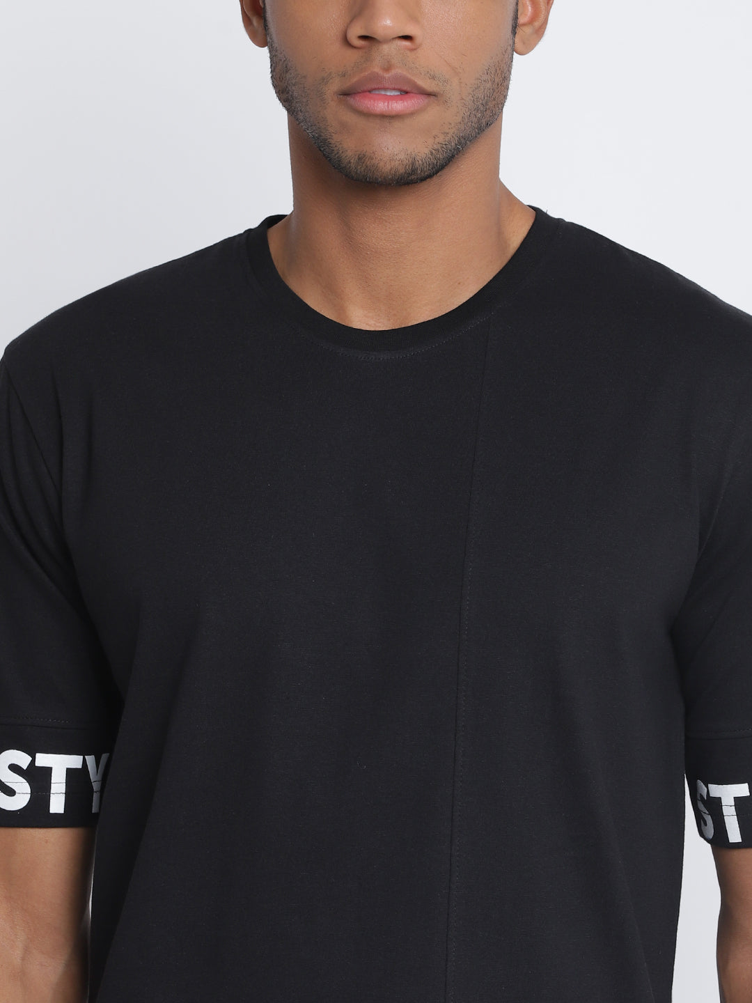 Men Pantone Black T-shirt