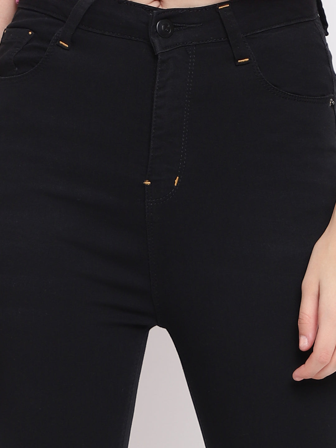 Distressed High Waist Jeans