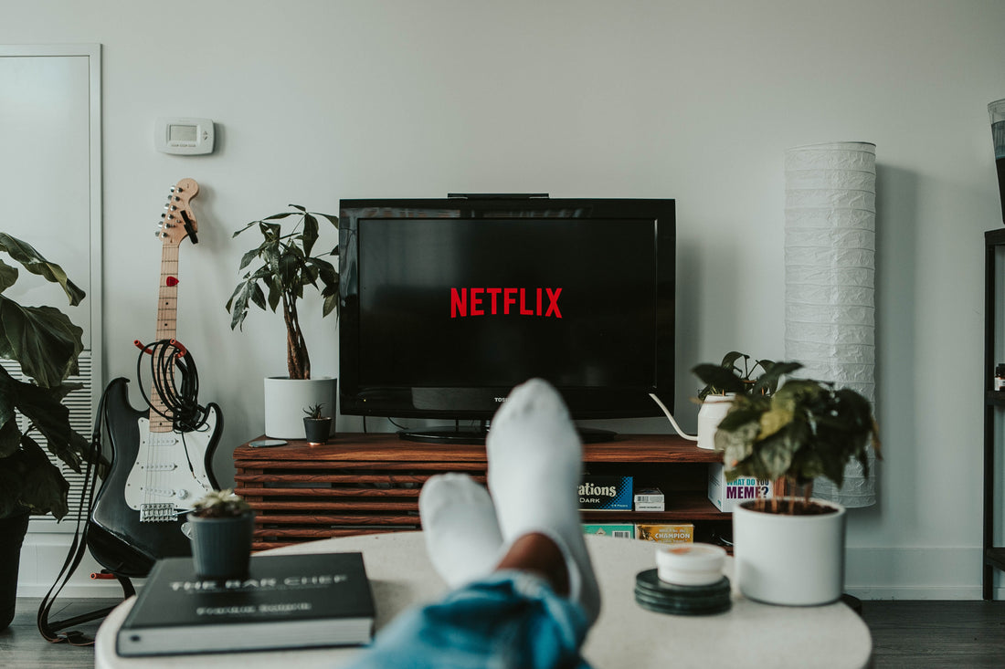 Hidden Thriller/Horror gems to watch on Netflix India while cozying around in your favourite boyfriend jeans.
