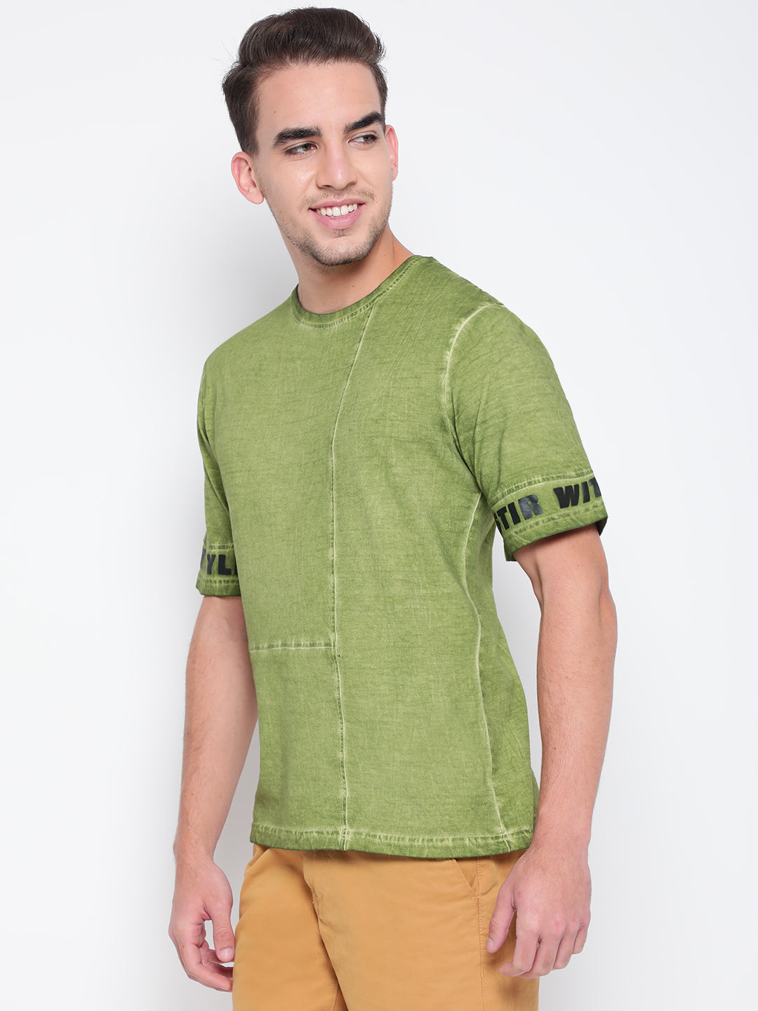 Men Olive Printed T-shirt