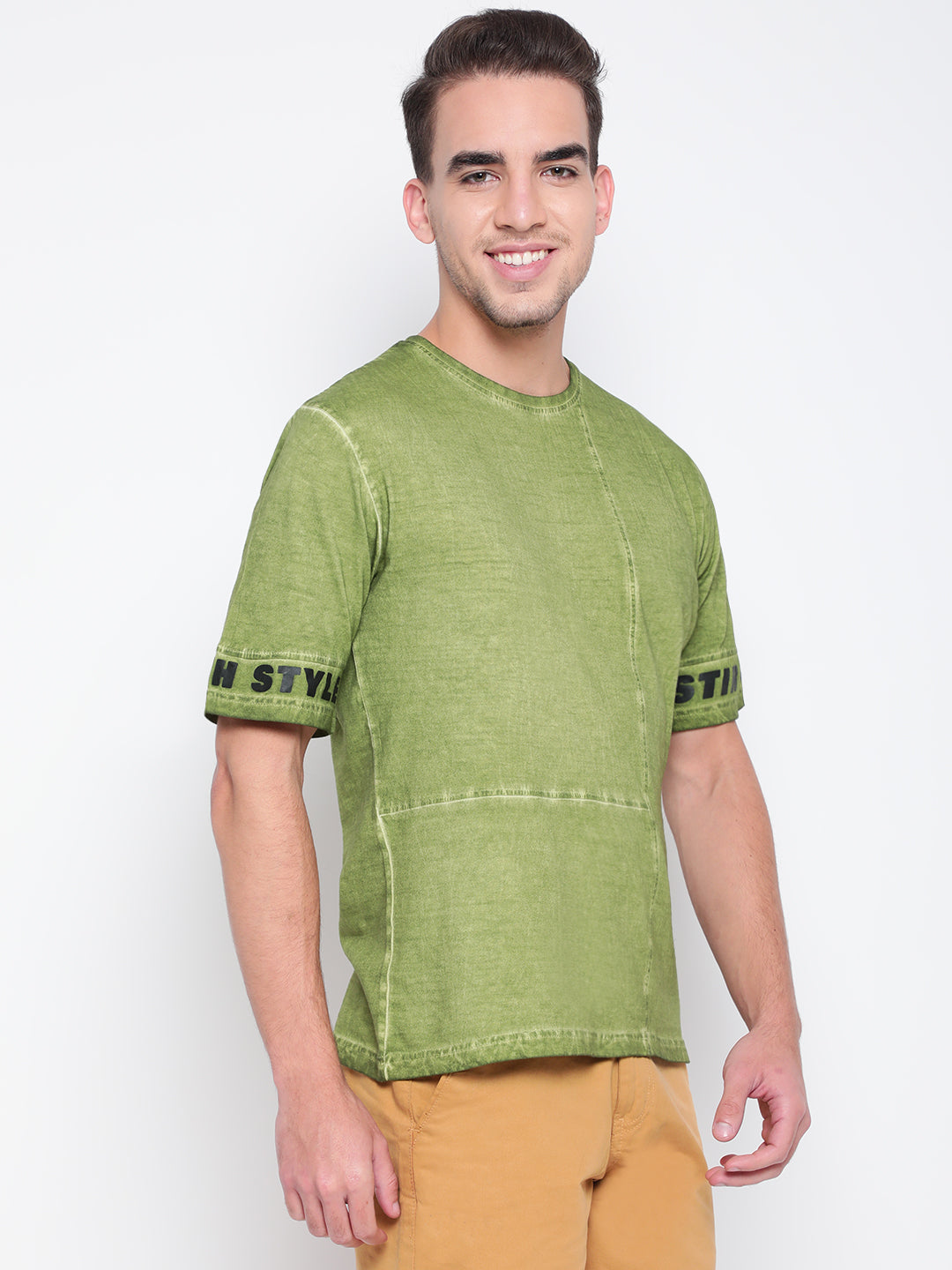 Men Olive Printed T-shirt