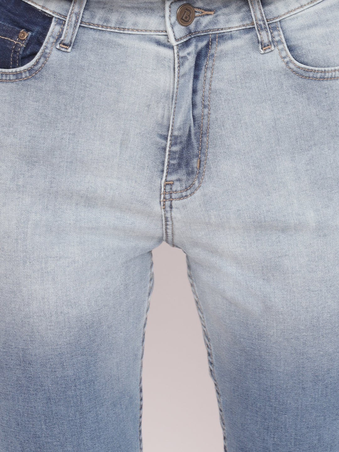 Women Blue Ombre Denim Skiny Fit Jeans With Frayed Hem